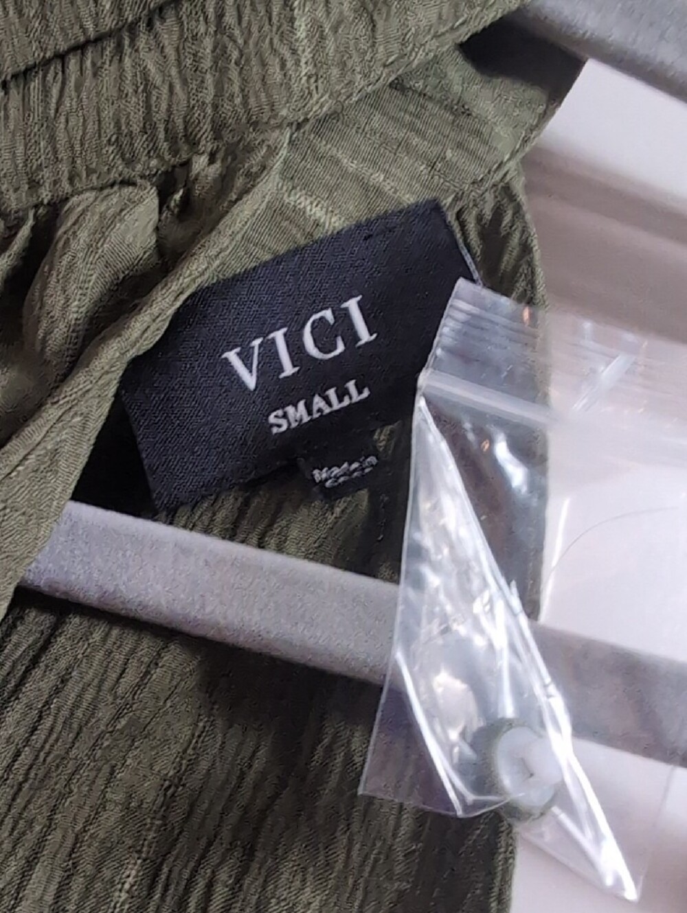 🌸3/$25🌸 Vici Olive Green High Neck Tank Top - Picture 2 of 5